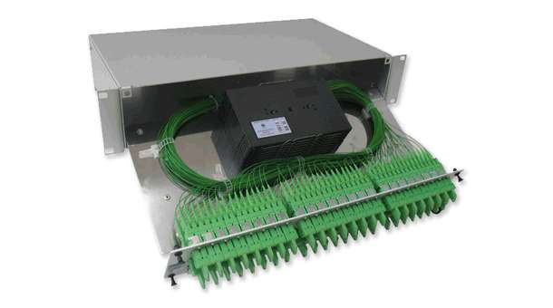 2 Units fiber interconnect patchpanel