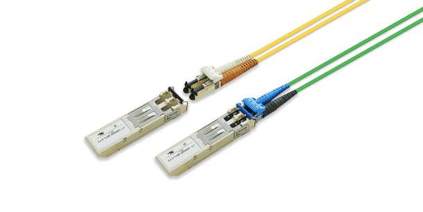 Fiche SFP compacte spéciale