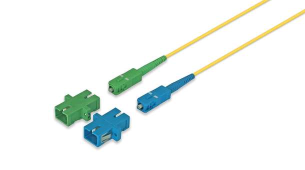 Connecteur à fibre optique à pression traction