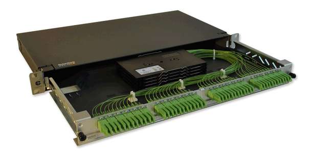 Telescoping fiber interconnect unit